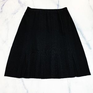 Exclusively Misook Petite Knit Black Pleated Skirt